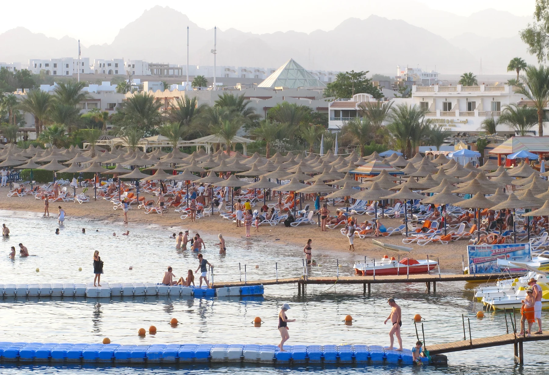 Plage et baie de Naama à Charm el-Cheikh