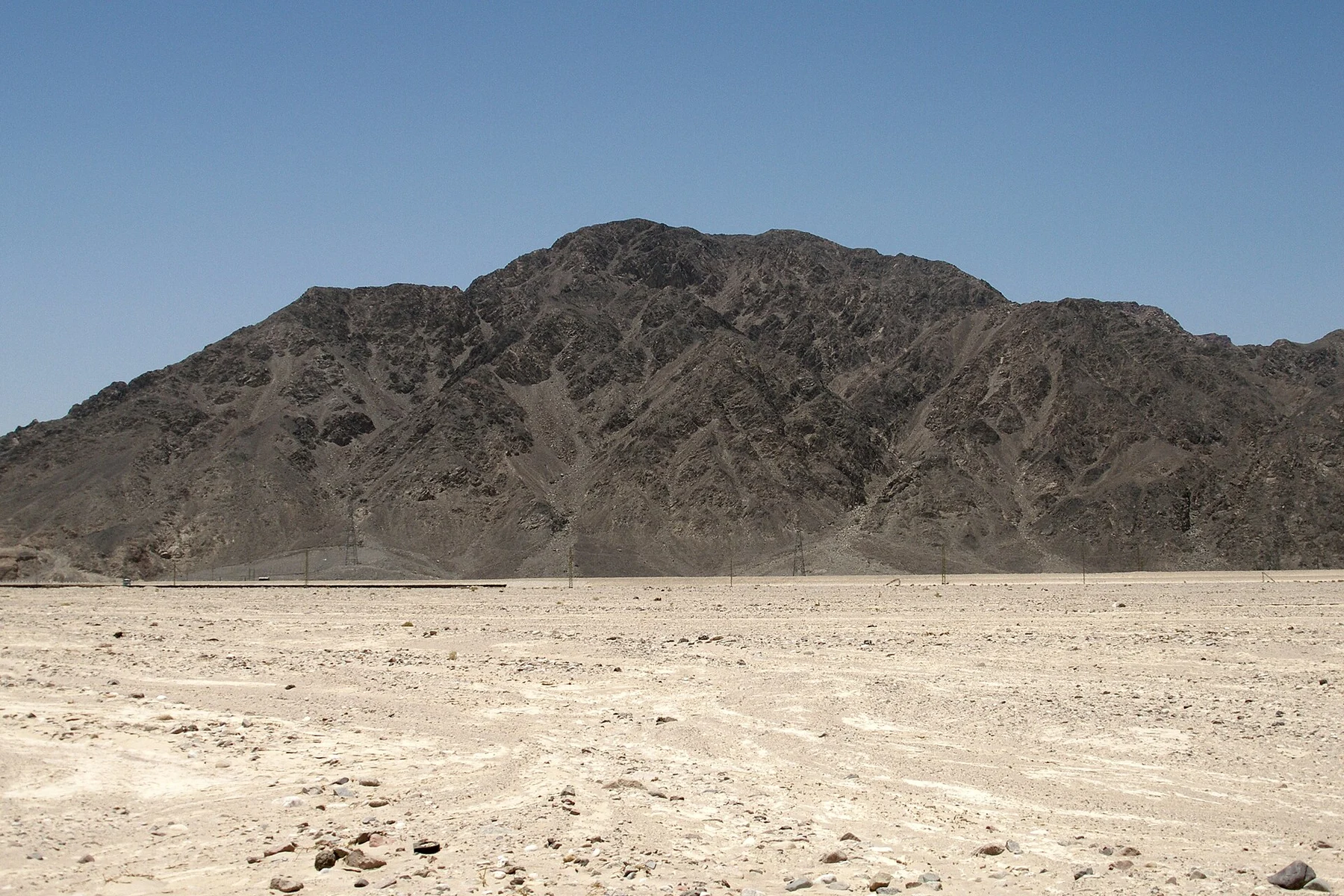 Reliefs arides du désert du Sud-Sinaï en Égypte